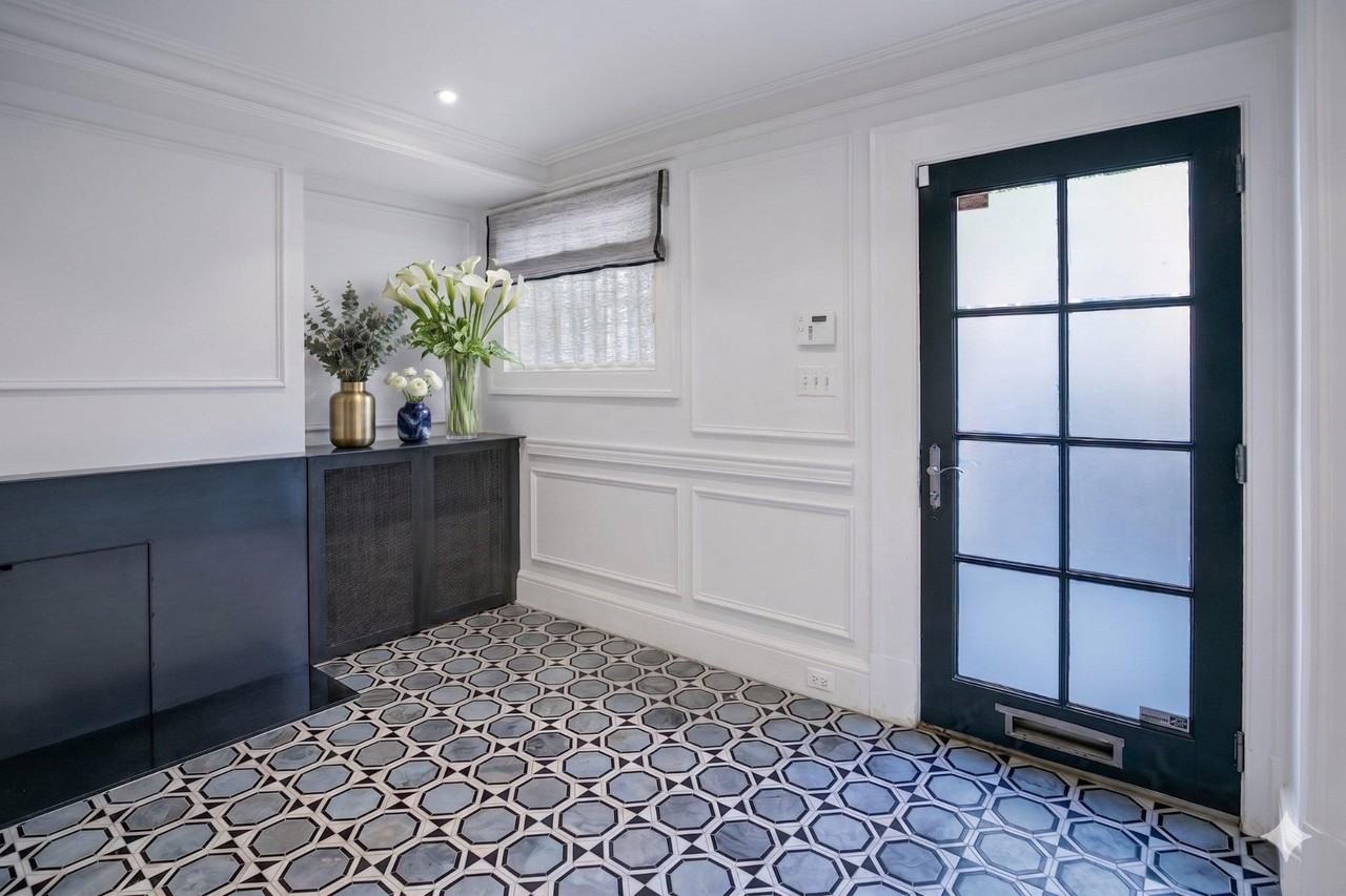 1832 Corcoran St Nw - Photo 4 of 28