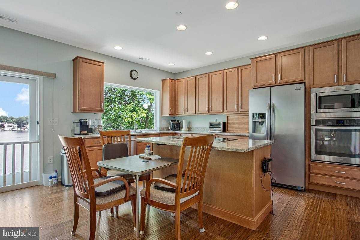 1002 Nabbs Creek Rd - Photo 2 of 48