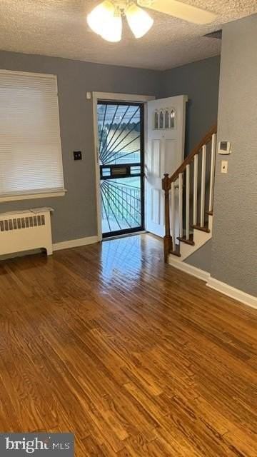 2709 E Hoffman St - Photo 3 of 14