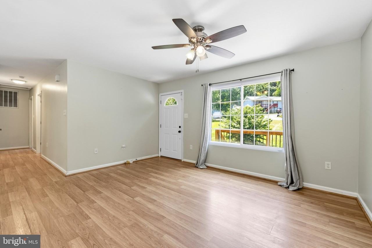 3535 Chesapeake Ave - Photo 5 of 34