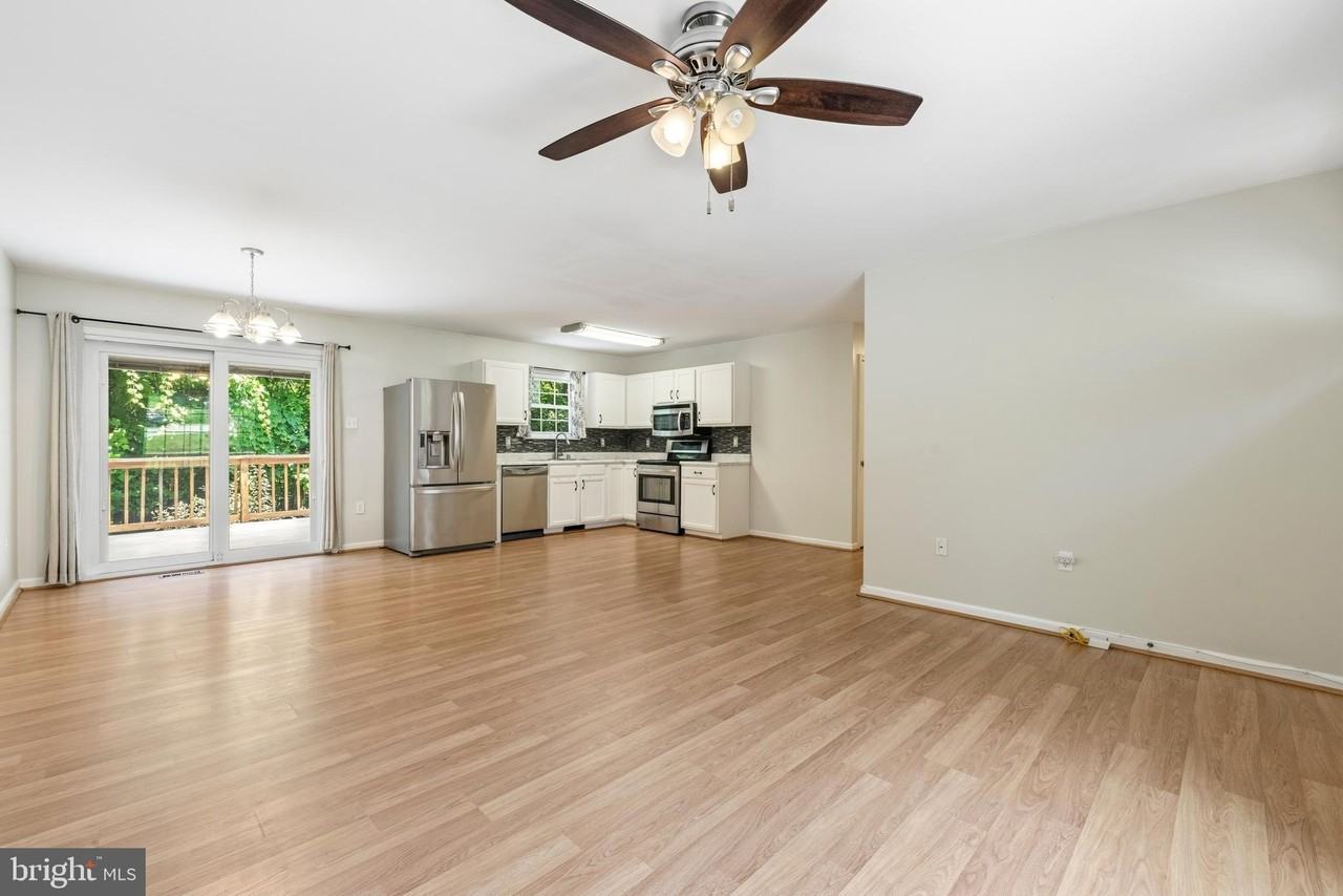 3535 Chesapeake Ave - Photo 6 of 34