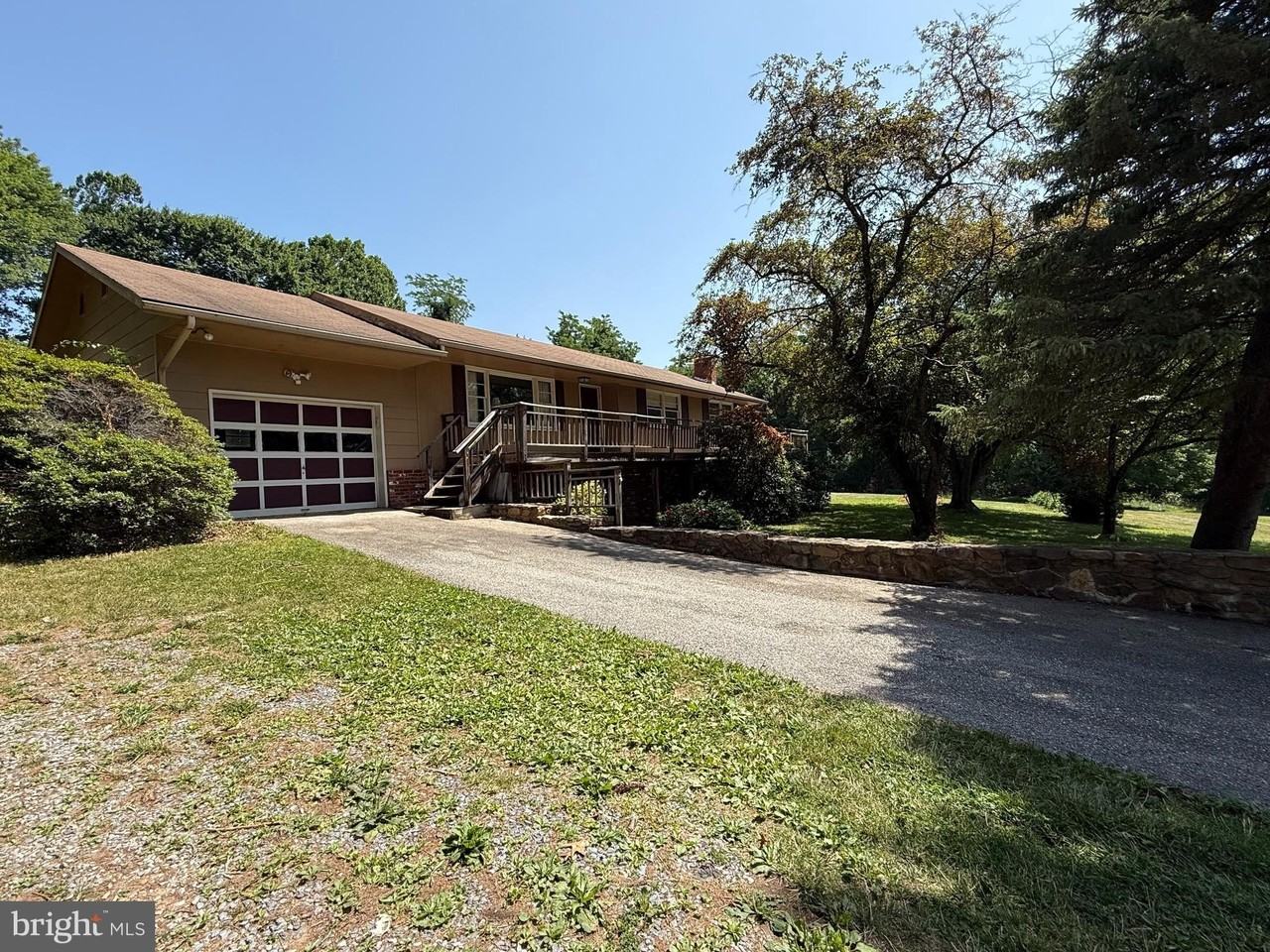 11103 Putman Rd - Photo 2 of 23