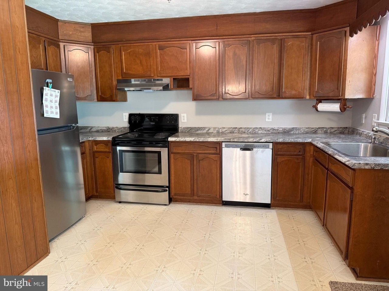 11103 Putman Rd - Photo 3 of 23