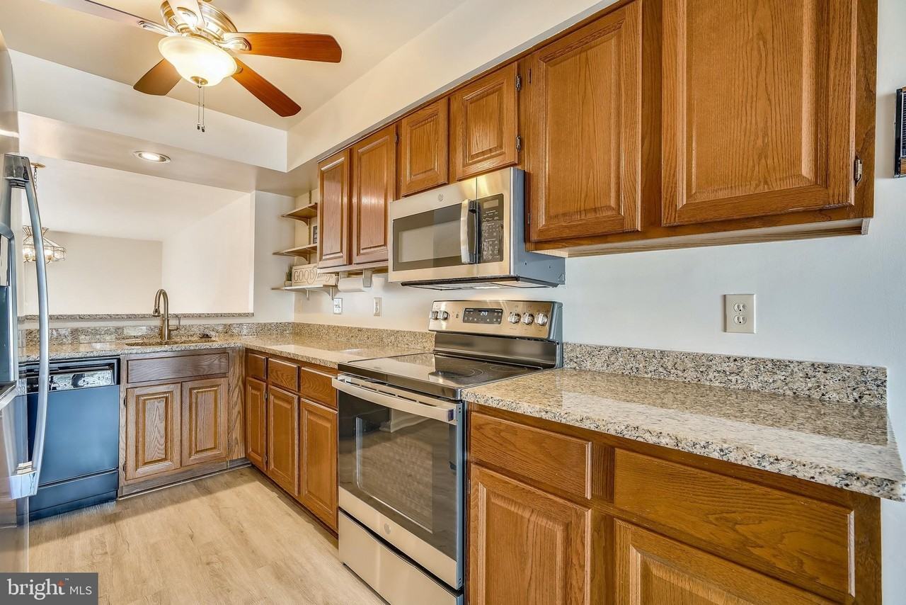 5205 Columbia Rd #9-56 - Photo 4 of 36