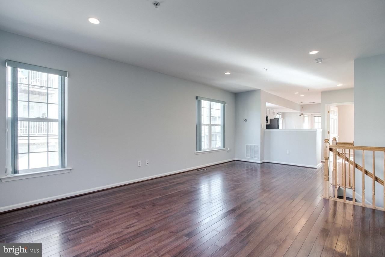 12975 Pinnacle Dr #1 - Photo 6 of 34