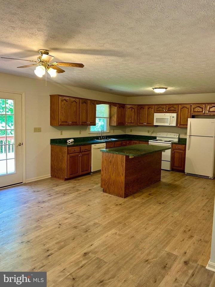 44790 Buck Redman Rd - Photo 6 of 16