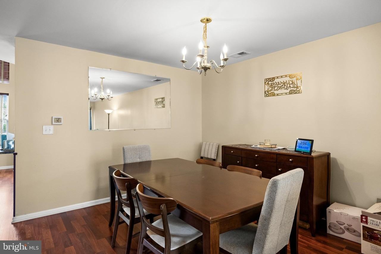 108 Tattersall Dr - Photo 7 of 32