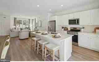 featured image of 113 SPENSER WAY