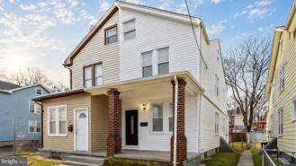209 Woodlawn Ave - Photo 1 of 1