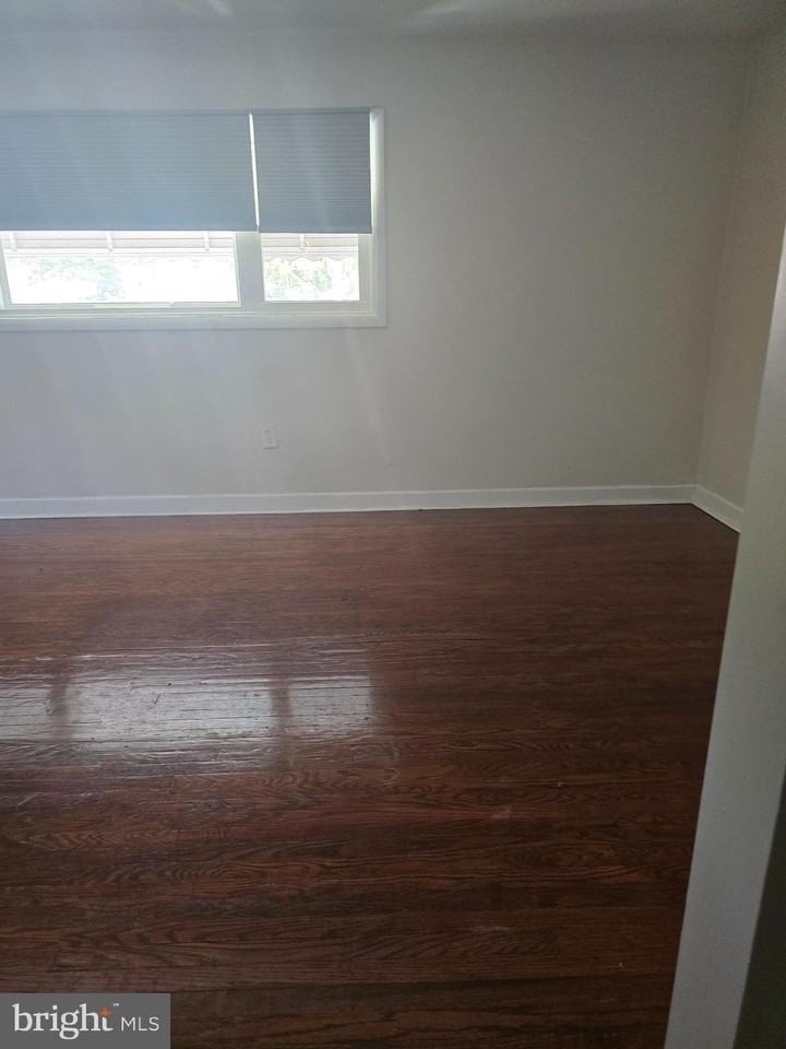 2140 Valley View Dr - Photo 4 of 16
