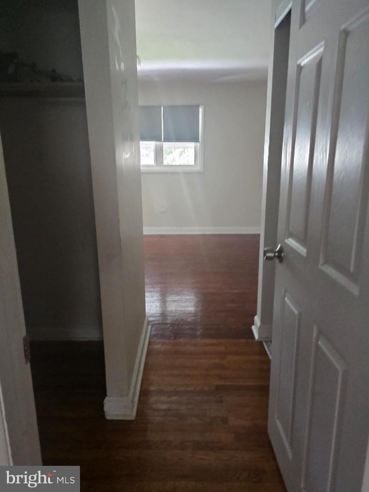 2140 Valley View Dr - Photo 5 of 16