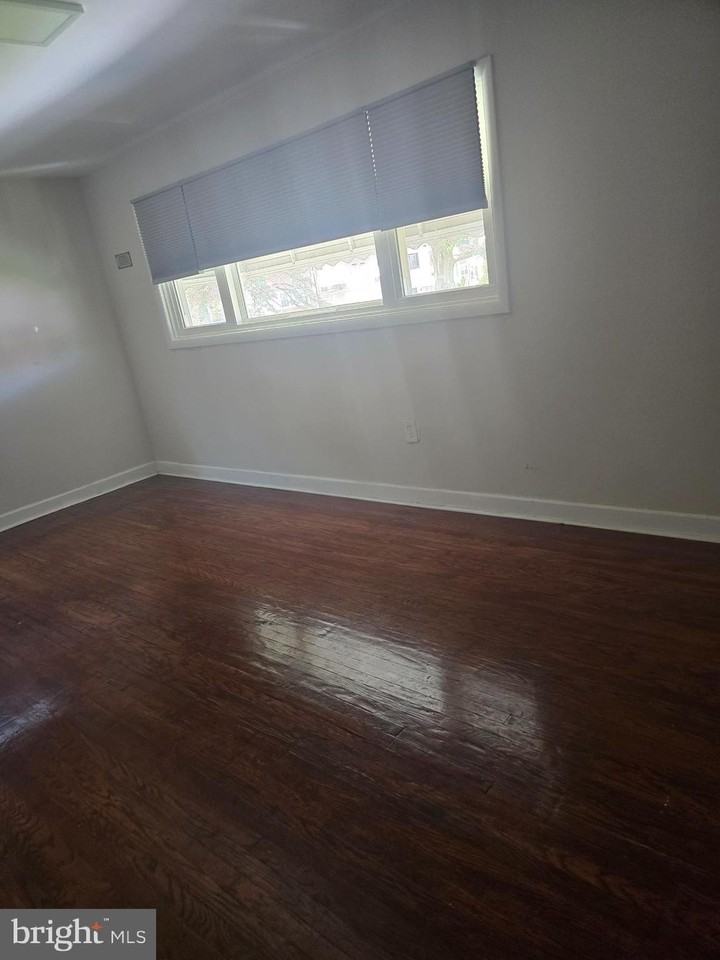 2140 Valley View Dr - Photo 6 of 16