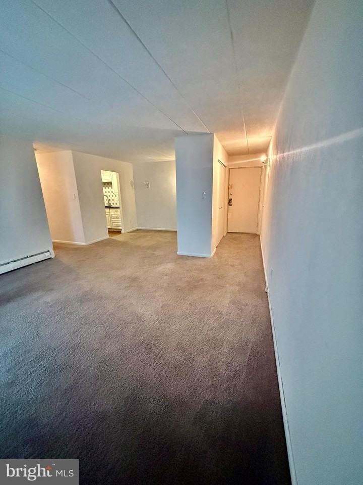 21 Dougherty Blvd #V3 - Photo 7 of 24