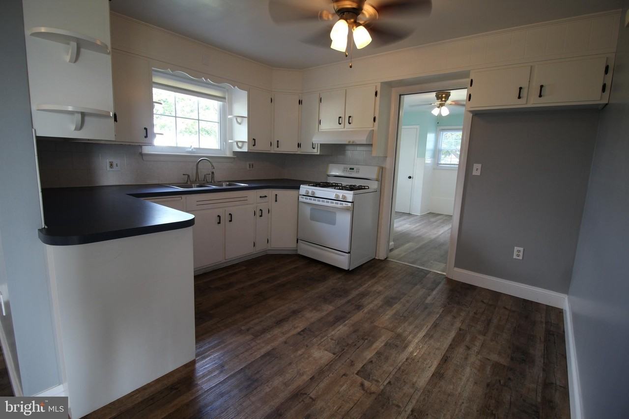 11 N Westview Dr - Photo 6 of 15