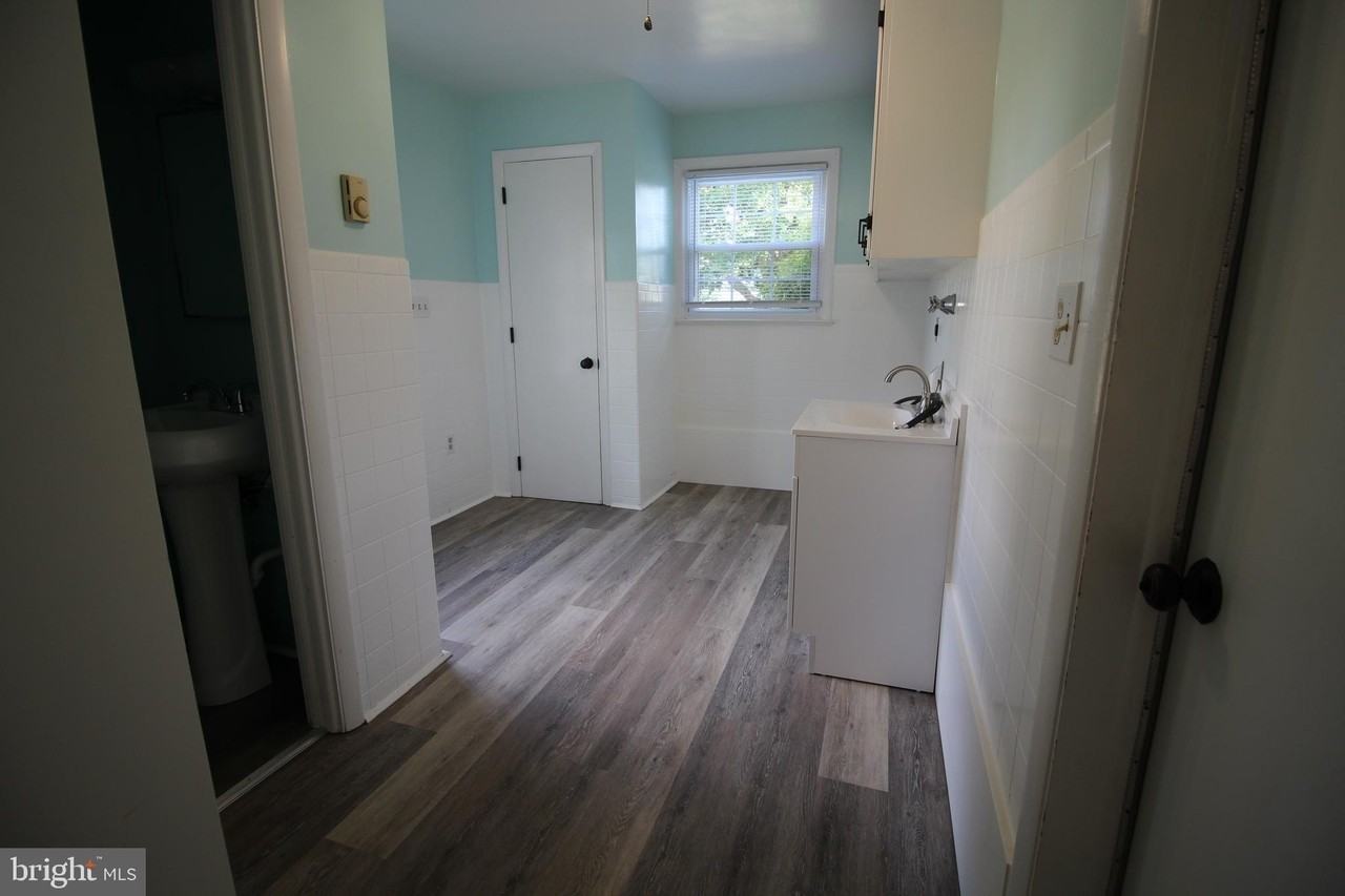 11 N Westview Dr - Photo 7 of 15