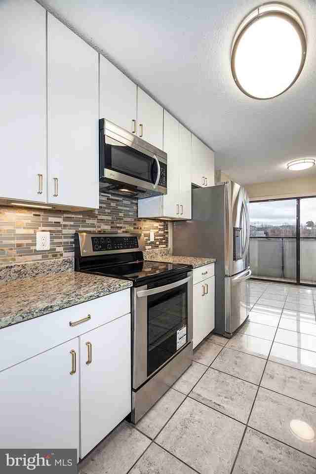 5300 Columbia Pike #915 - Photo 6 of 30