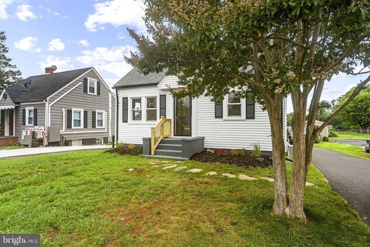 1818 Orange Rd - Photo 4 of 50