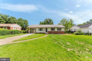 10914 Woodhaven Dr - Photo 1 of 1