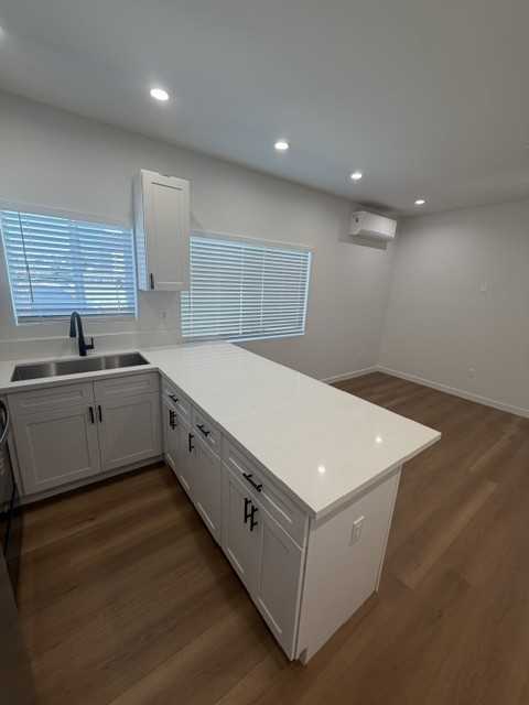 1307 W 96th St #1307B - Photo 4 of 14