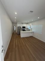 featured image of 1307 W 96th St #1307B