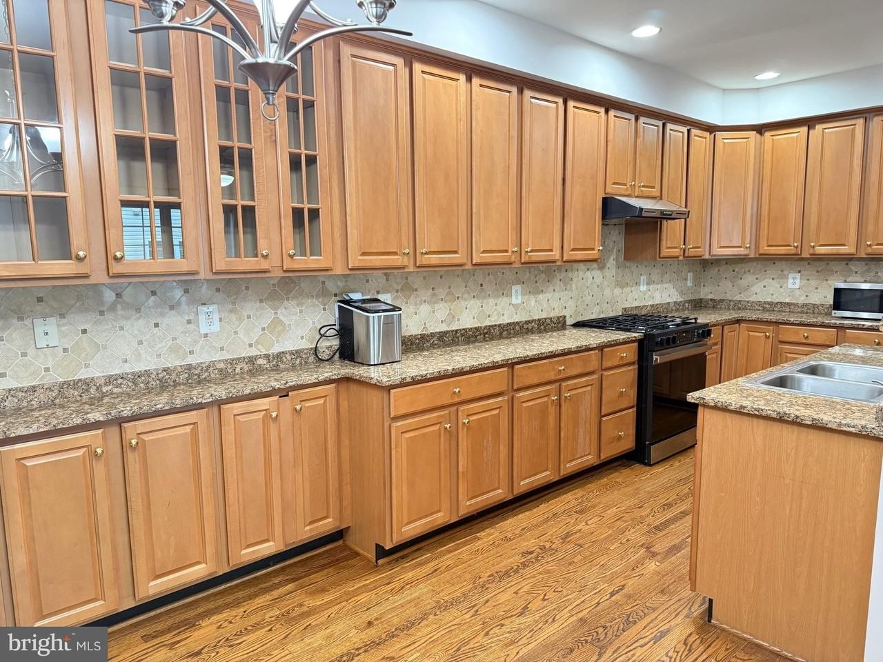 13627 Cedar Run Ln - Photo 5 of 34