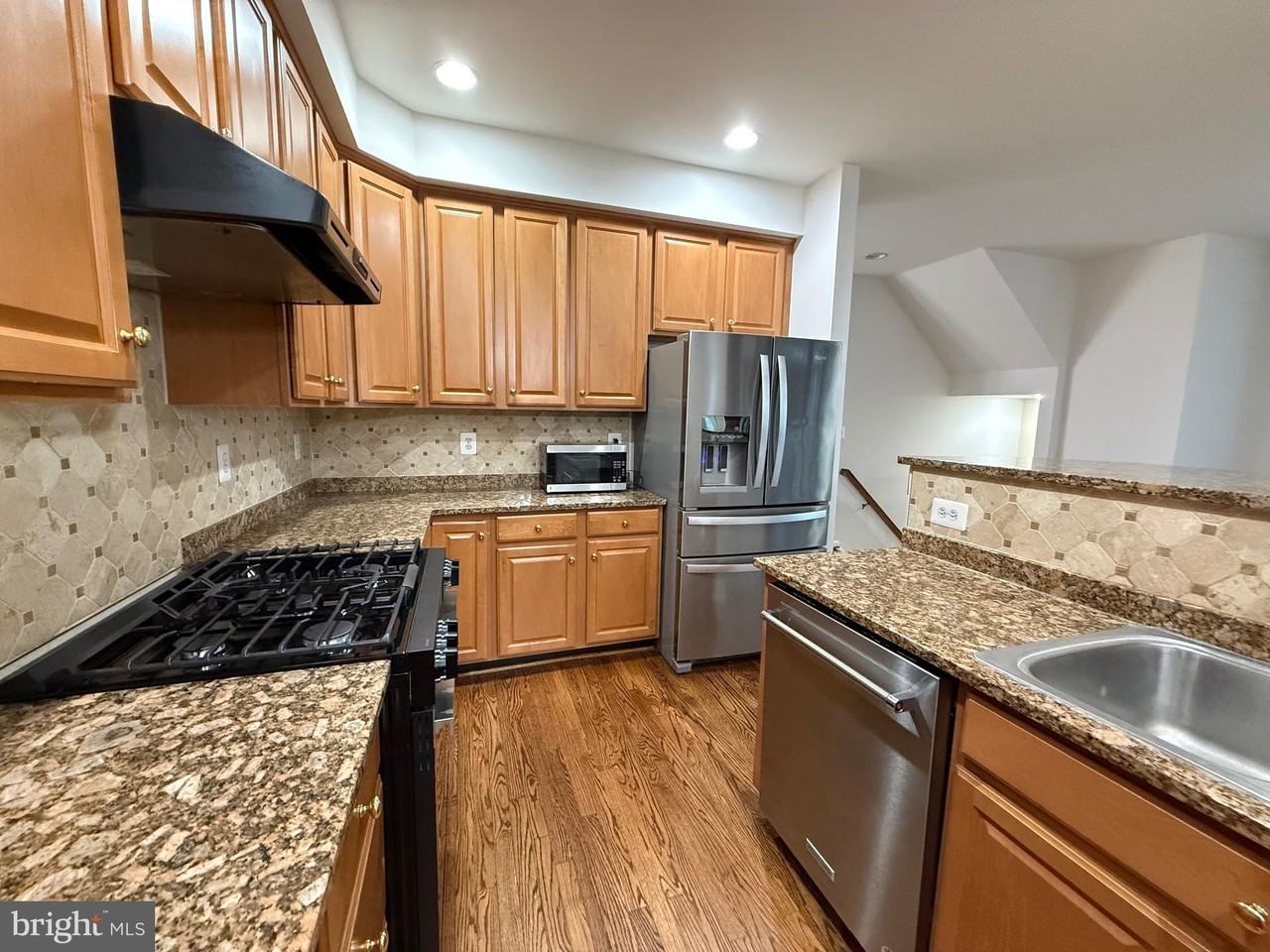 13627 Cedar Run Ln - Photo 7 of 34