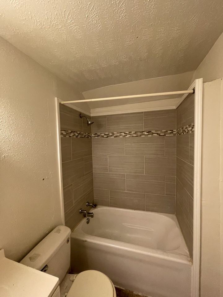 4219 Perrier St #C - Photo 5 of 6