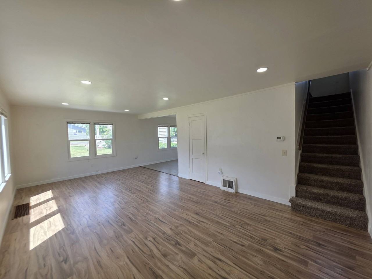 1206 Putnam St #1 - Photo 3 of 23