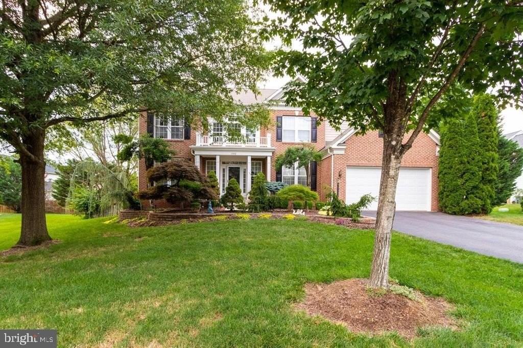 13312 Scotch Run Ct - Photo 3 of 50