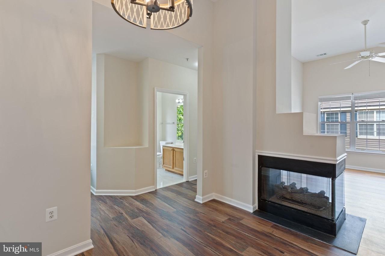 11400 Windleaf Ct Unit R #46 - Photo 7 of 36