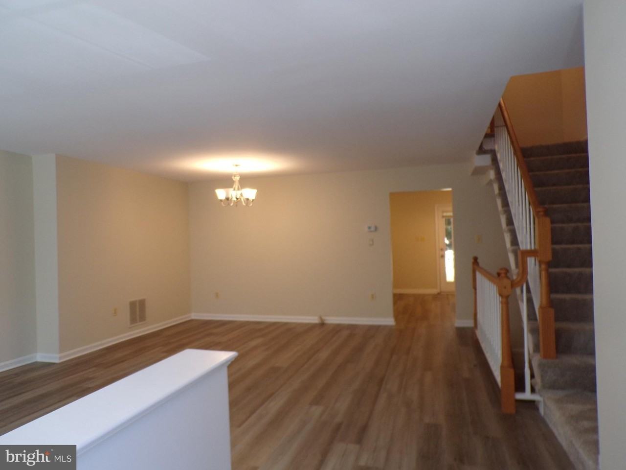 8305 Ridge Crossing Ln - Photo 2 of 28
