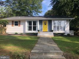 featured image of 203 Maple St