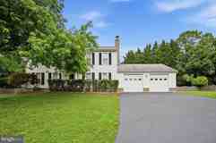 10609 Oxford Ct - Photo 1 of 1