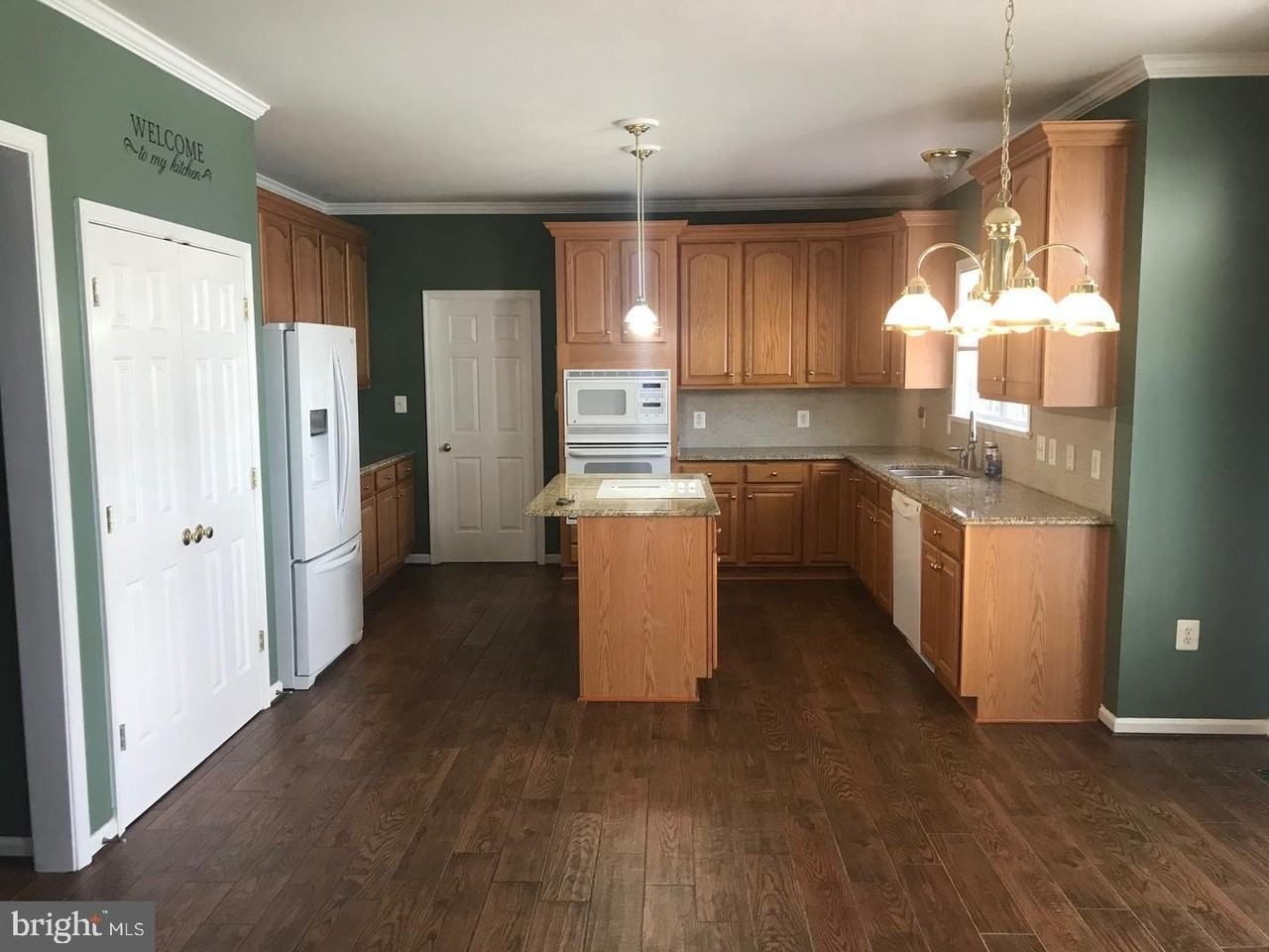 9 Saint Claires Ct - Photo 5 of 43