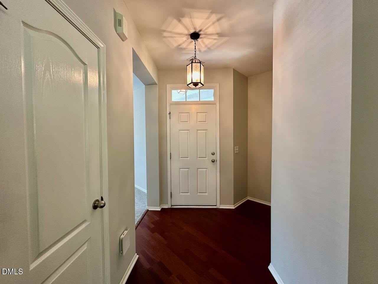 8208 Stone Cellar Dr - Photo 4 of 34