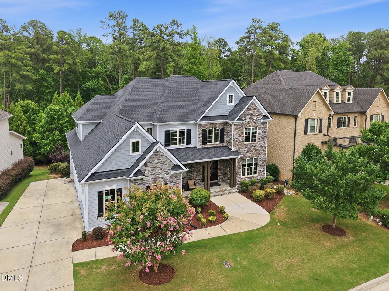 412 Parkman Grant Dr - Photo 4 of 50