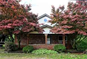 107 Steubenville Pike - Photo 1 of 1