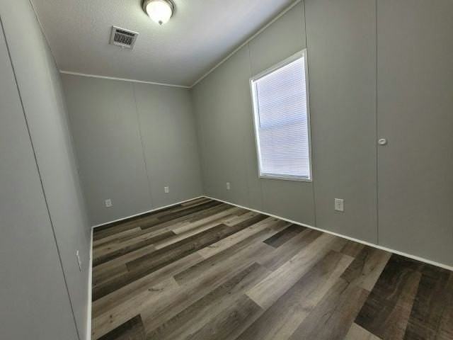 7209 Greenbrier Village Rd #94 - Photo 7 of 9