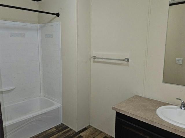 54 116th Ave Ne #502 - Photo 7 of 16