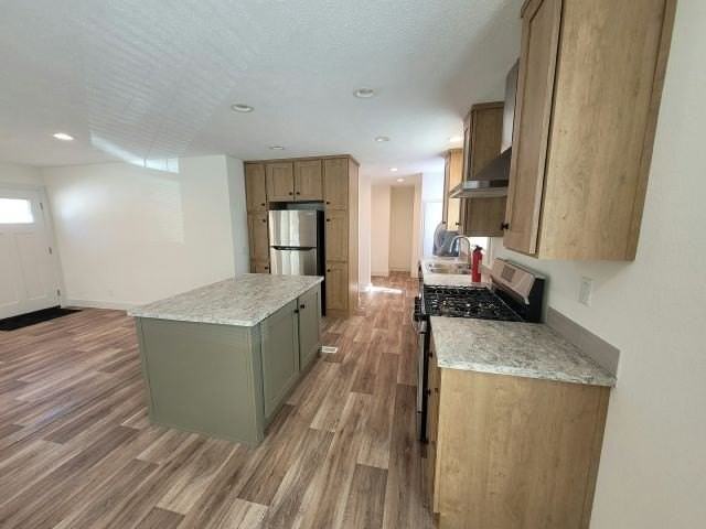 138 Laurinda Ln #168 - Photo 3 of 21