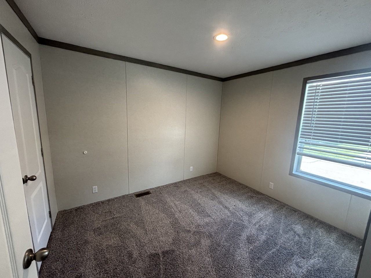 261 Cambridge Dr #261 - Photo 7 of 10