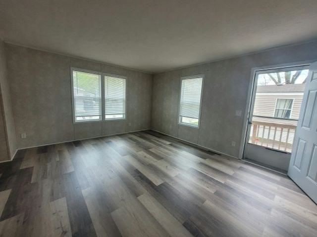 11367 6th Pl Ne #244 - Photo 2 of 10