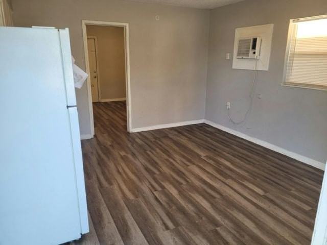 10632 106th Ave #15 - Photo 2 of 5