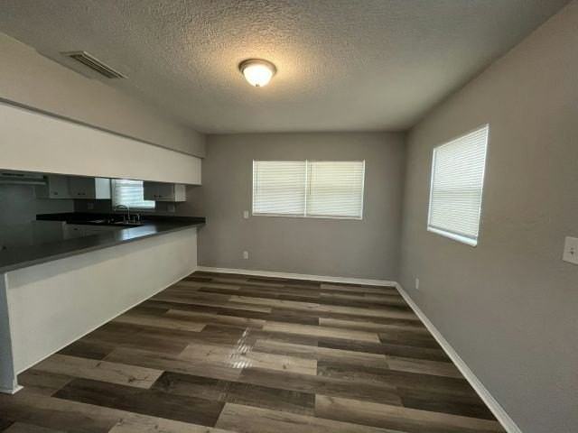 2334 42nd Ave N #0 - Photo 4 of 12