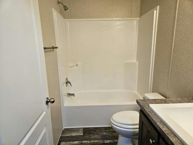 11212 4th St Ne #83 - Photo 5 of 13