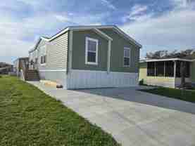 2334 42nd Ave N #13 - Photo 1 of 1