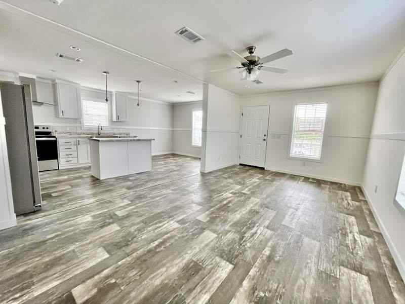 16087 Saint Johns Cir #415 - Photo 4 of 16