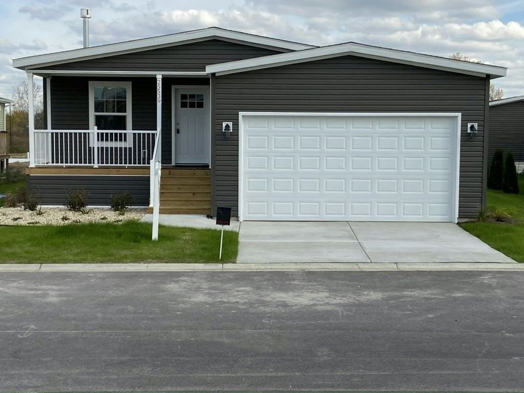 25539 Shinnecock Dr #0477 - Photo 3 of 20
