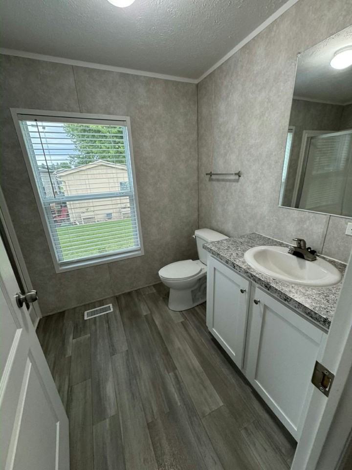 5130 Canterbury Ave #233 - Photo 6 of 7