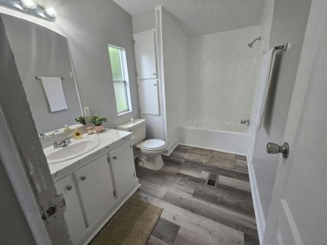 11211 E Bay Rd #49 - Photo 3 of 7